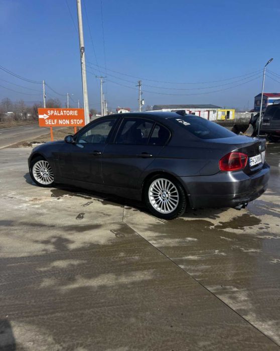 Vând schimb BMW e90