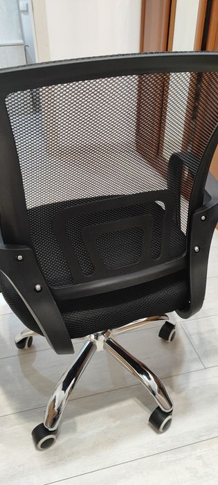 Продам компьютерное кресло
