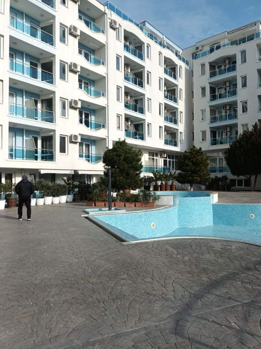 Апартамент в комплекс Одисей в Несебър