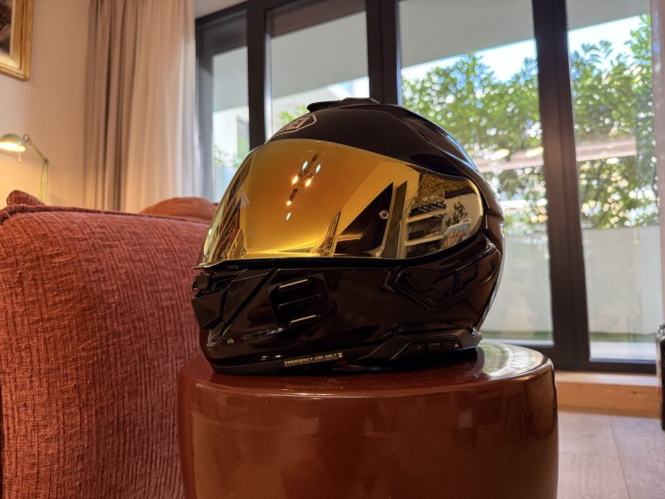 Vând Cască Shoei GT-Air 3 – Pachet Complet  (Sena SRL3 + Vizieră Iridium)