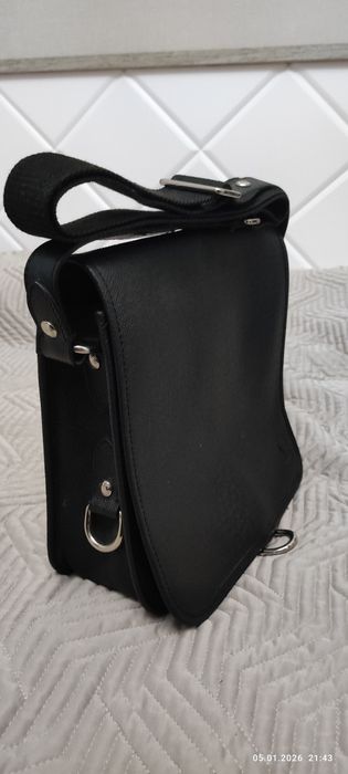 Продам сумку Luis Vuitton