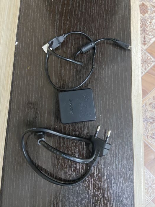 Фотопарат Sony Cyber-Shot DSC-W710