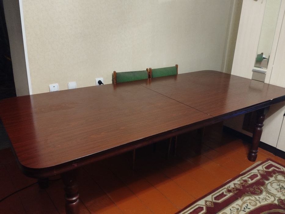 Продам стол стол