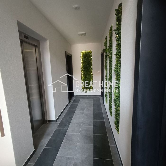 Продава се Двустаен апартамент в Търговище, Център - 80 кв.м за 1052 €/кв.м - Снимка #2