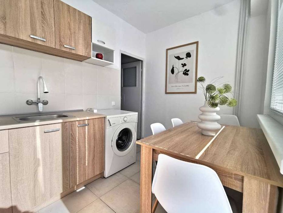 Дава се под наем Двустаен апартамент в Велико Търново, Център - 40 кв.м за 255 € - Снимка #6