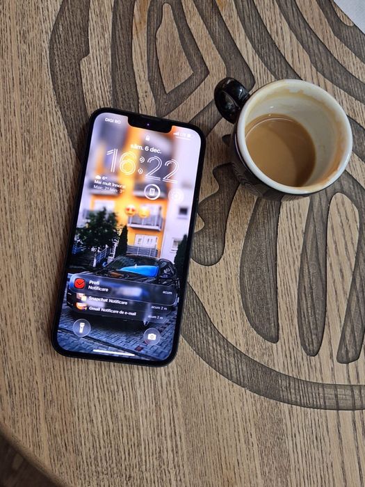 Iphone 13 128 gb 88% baterie