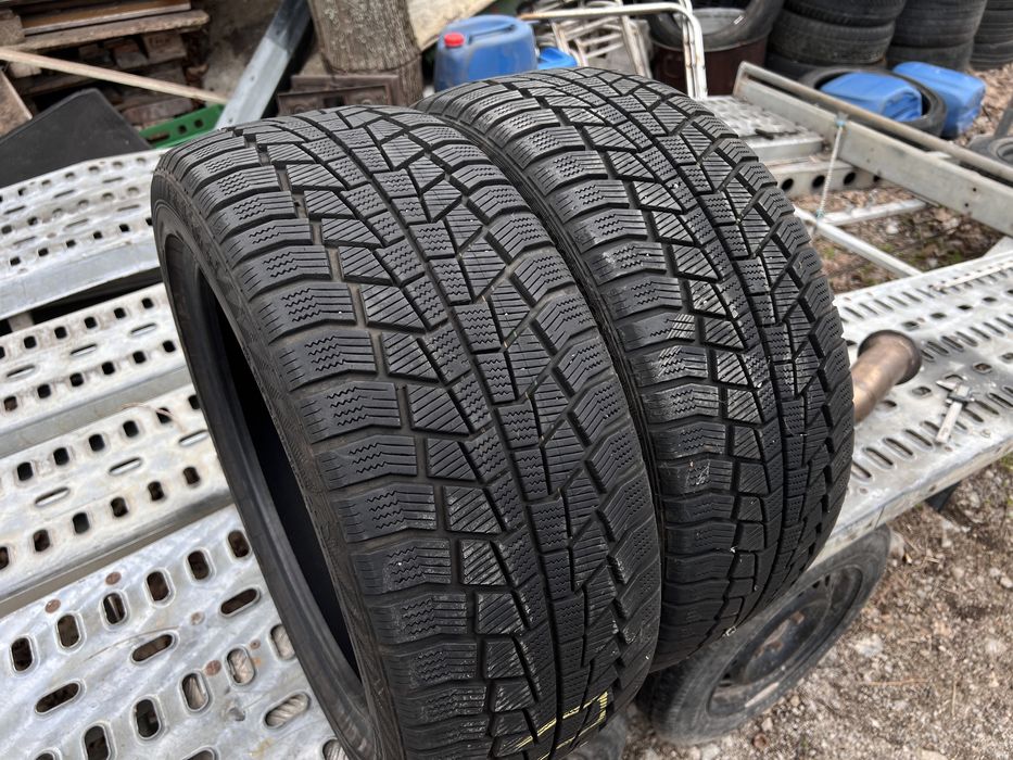 225/45/17 всесезонни гуми Gislaved 6.7 грайфер