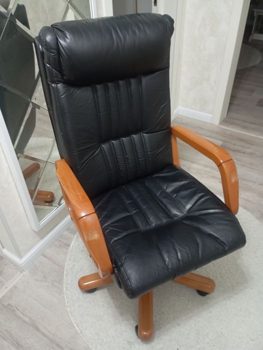 Продам стул в хорошем состояние.