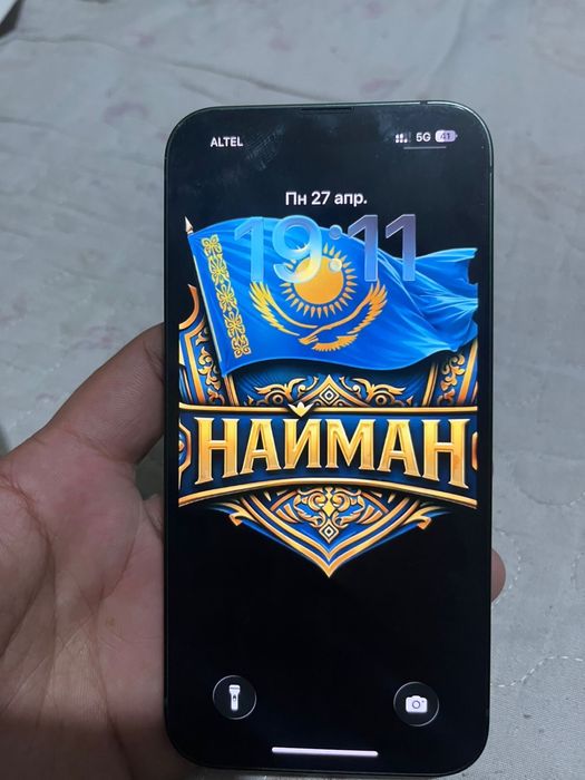 Айфон 13 128гб акб77 хорошем состаяние