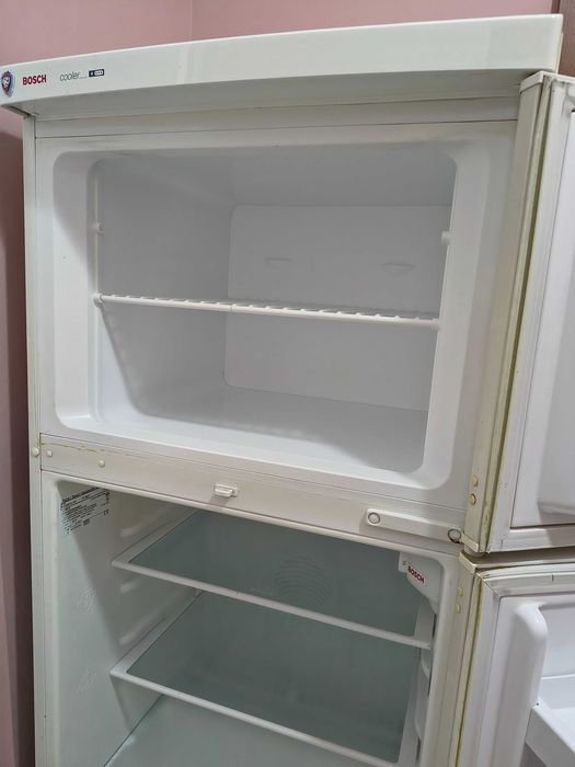 Хладилник с камера Bosch, в.140