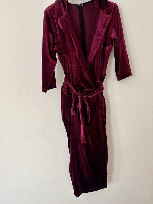 Rochie eleganta din catifea visinie Roserry, marimea 40