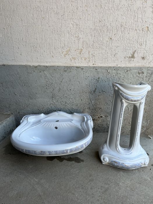 Раковина со сместителем