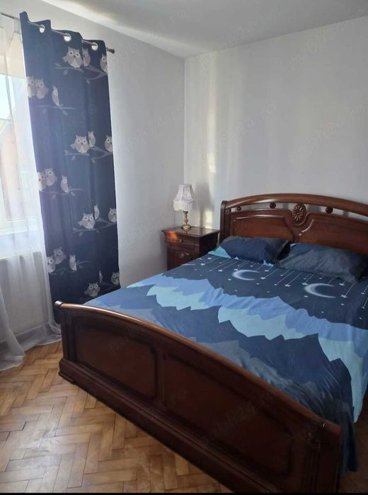 Casa spatioasa cu gradina, curte si garaj