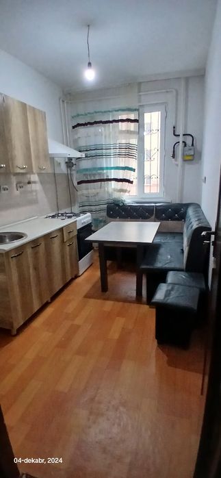 Pishgan gishtdan qurilgan yozda salqin qishda issiq