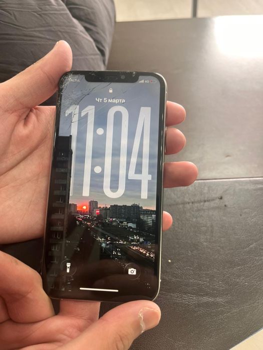 Продам айфон 11прошку