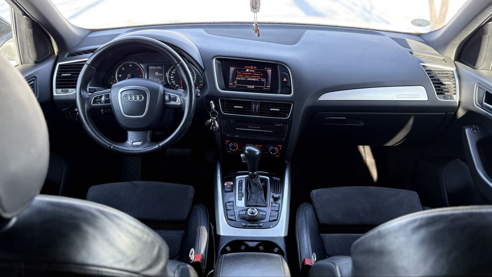 Audi Q5 S-line quattro 2.0TDI