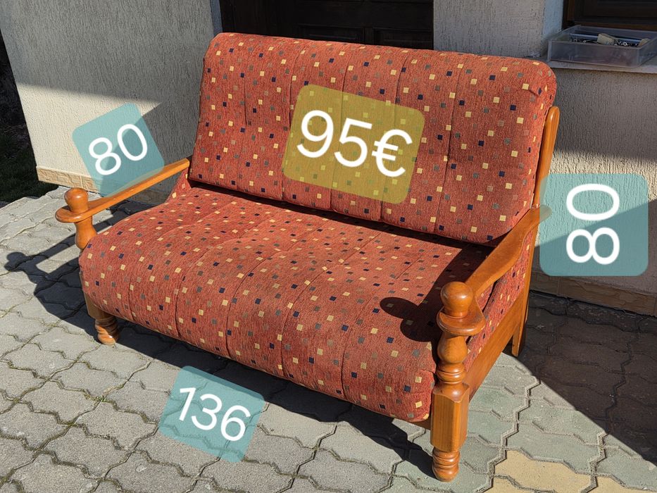 Разтегателен диван