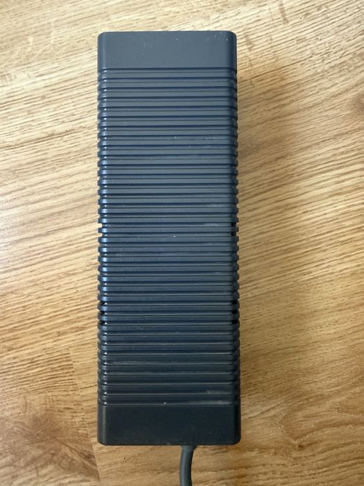 Захранване за Xbox 360 fat 175W