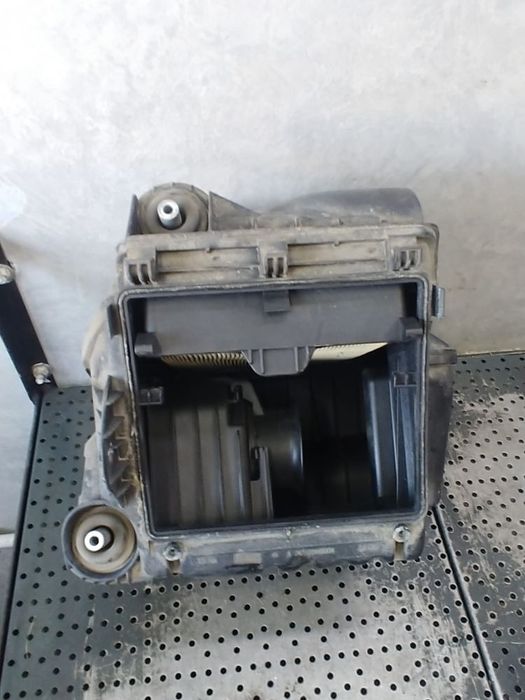 carcasa filtru aer 266940 1.7 b mercedes a-class w169  b-class w245 a2660900101