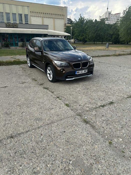 BMW X1 2010 — imagine 2