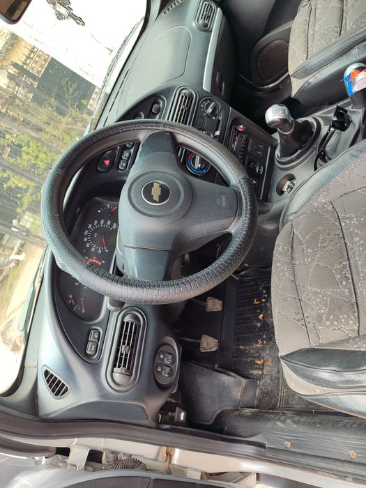 Продам Шевроле Нива 212300