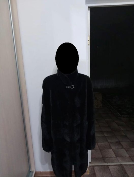 Продам шубу норковую