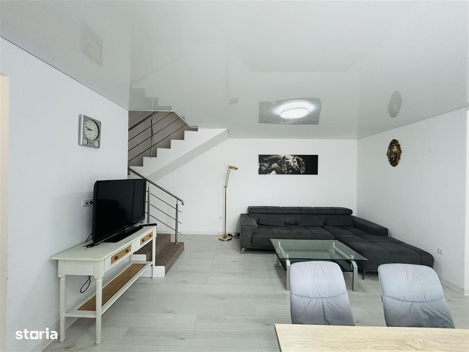 Casa tip duplex, 177 mp utili, 3 locuri de parcare - Selimbar