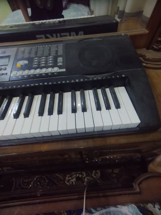 Sintezator kalonkalar sotiladi