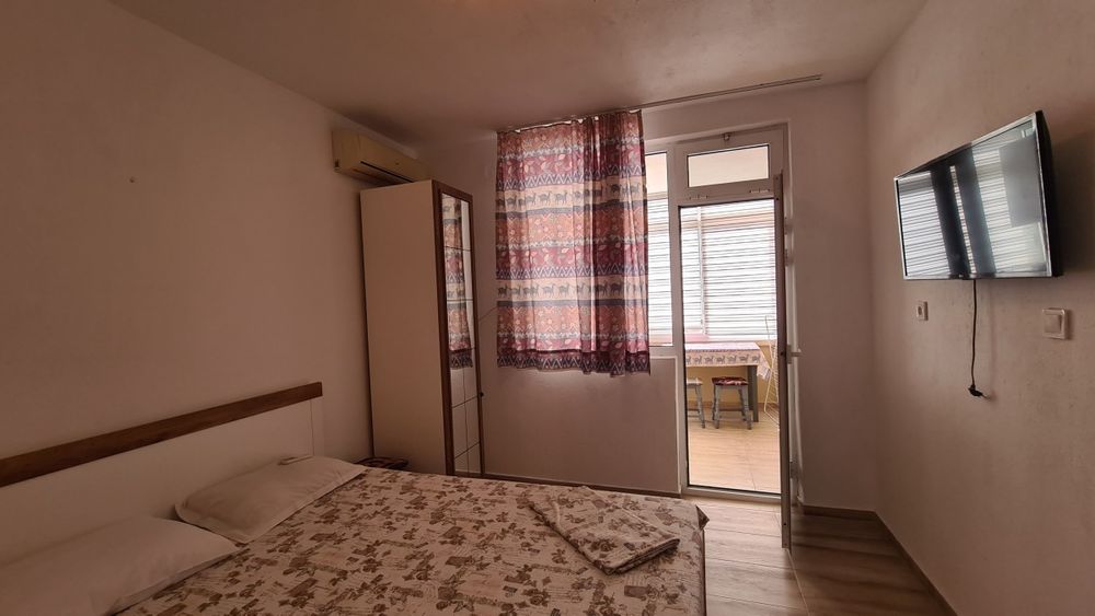 Продава се Къща в Приморско - 320 кв.м за 1204 €/кв.м - Снимка #19