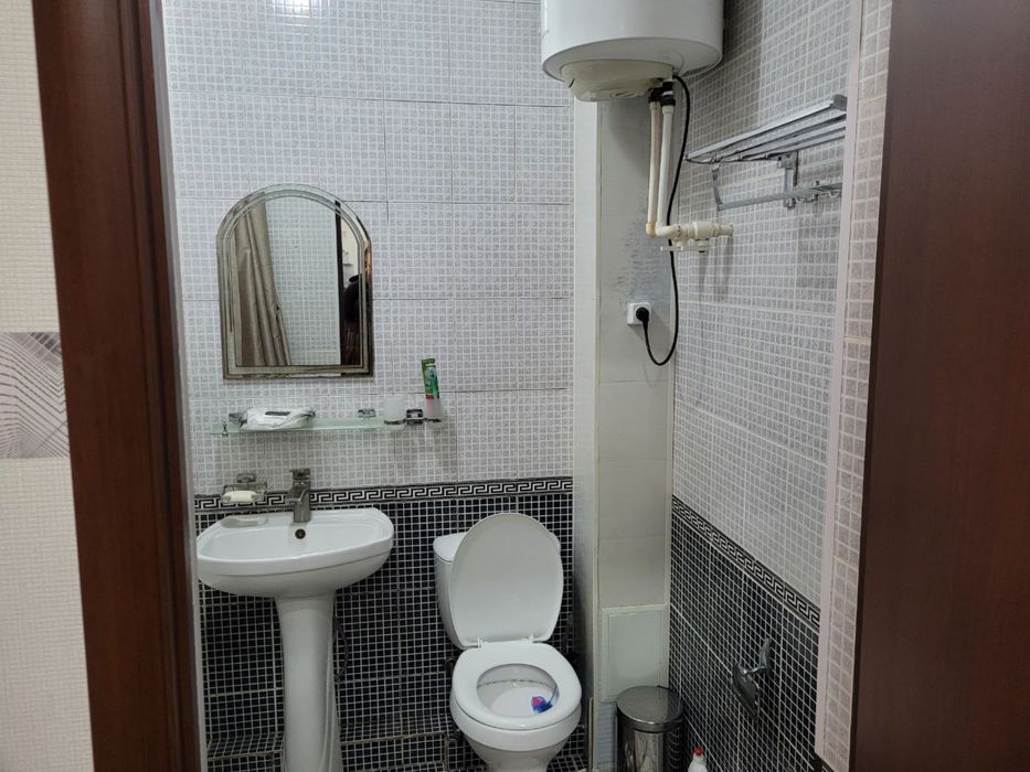 Сросно 3 хонали квартира ижорага берилади