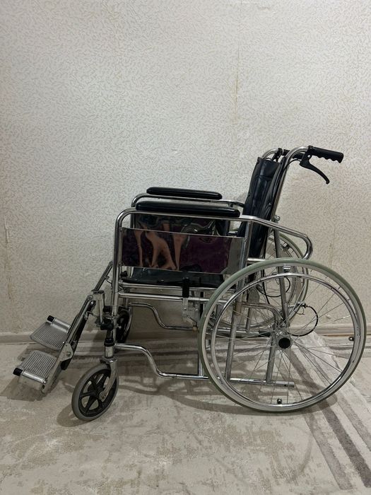 Инвалидная коляска