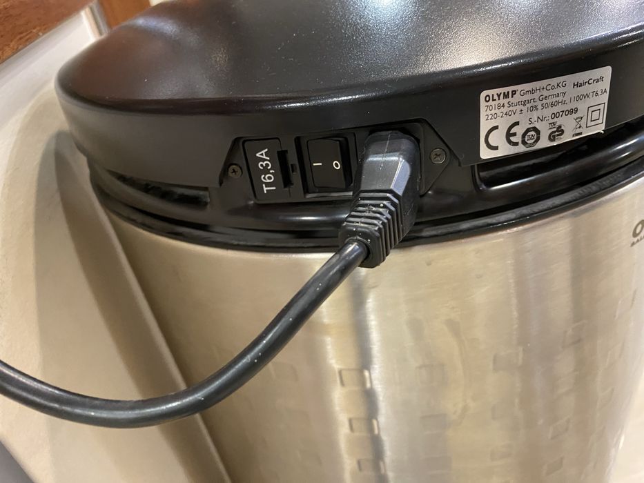 Продам пылесос парикмахерский