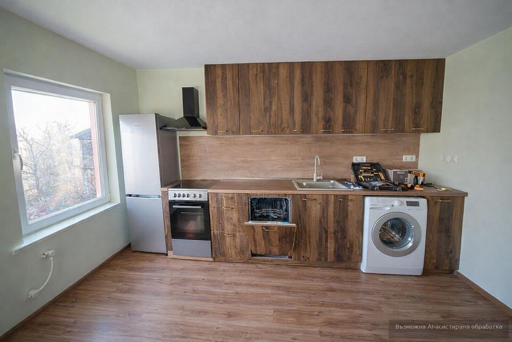 Дава се под наем Тристаен апартамент в Варна, м-т Сотира - 69 кв.м за 498.27 € - Снимка #2