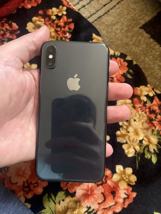 Iphone x  holati zoʻr sal kamchiligi bor