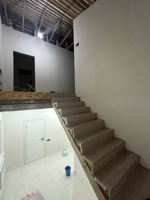 Аксай мансард сатылады жартылай биткен