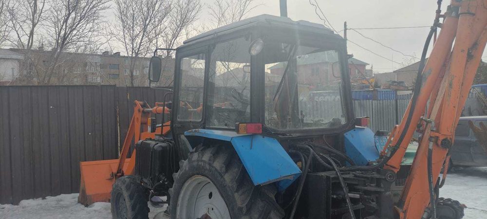 Услуга Экскаватор-погрузчик на базе МТЗ 82.1 (с оператором)