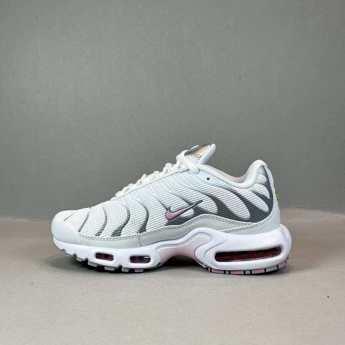 Nike Air Max Plus TN “White Grey Pink”! НОВИ! Ориг