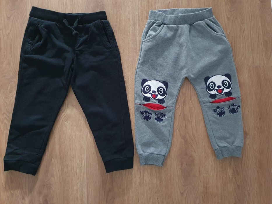 Vând hăinuțe /hanorace  si pantaloni, marimea 2/3 ani