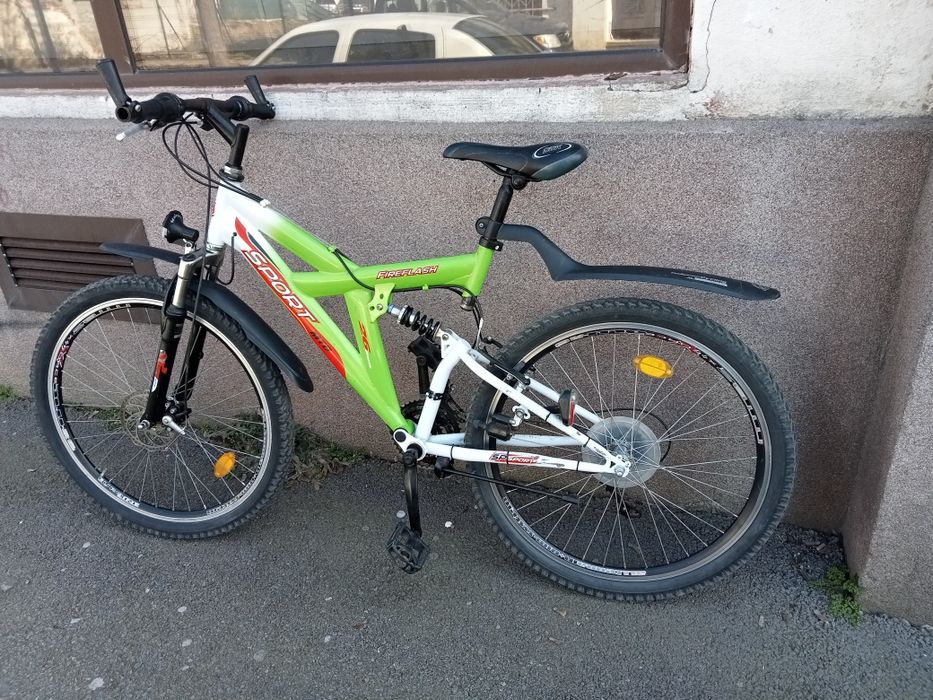 Bicicleta montain bike full suspensie frână pe disc