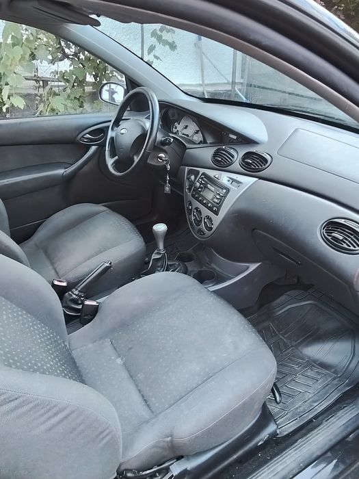 FORD Focus 2003 — imagine 5