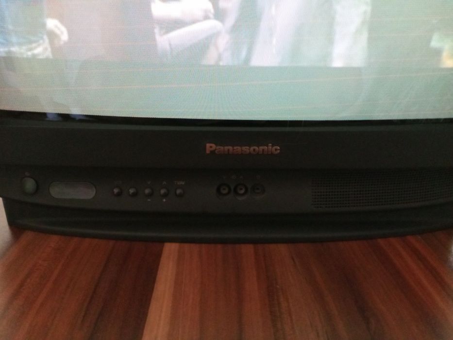 Телевизор Panasonic , CRT(киноскопен) 21" (инча)