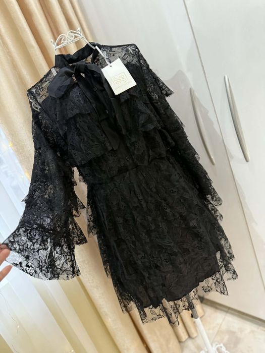 Черна дамска вечерна рокля