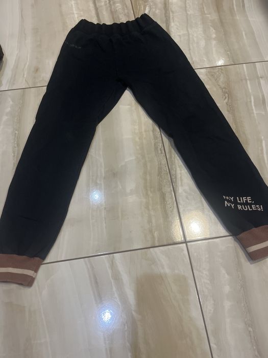 Анцуг за момиче(135см,8-9 годишни)