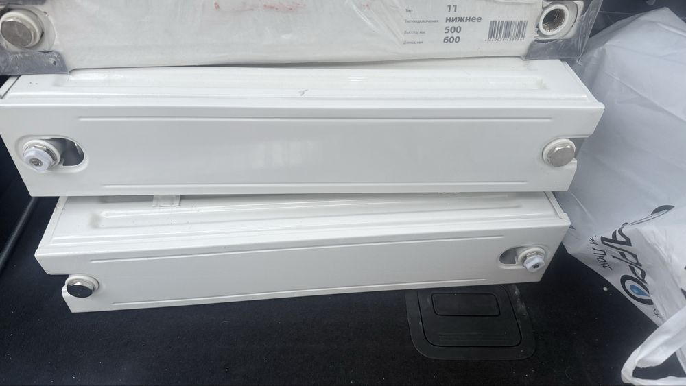 Батареи продам недорого. Новые