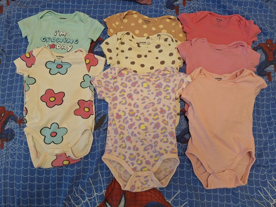 Бебешки бодита размер 74 см