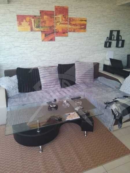 Тристаен в центъра на Асеновград