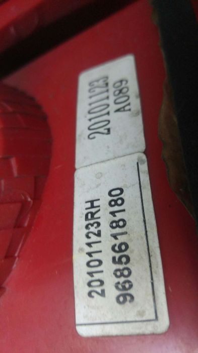 Stop tripla lampa dreapta peugeot 206 plus 9685618180