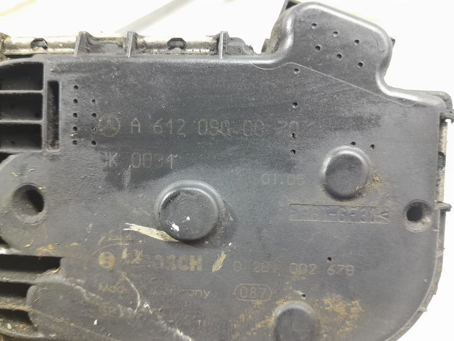 Clapeta acceleratie admisie OM 642 3.0 CDI a6420900070 Mercedes-Benz