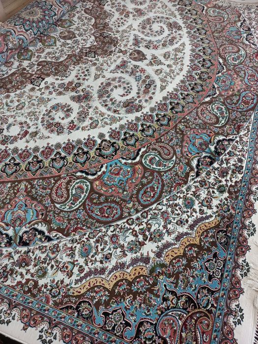 Иранский ковер, б/у
