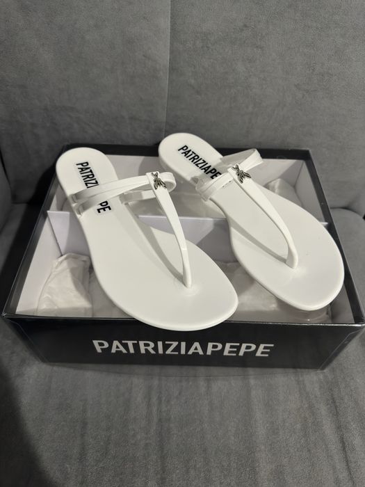 Чехли Patrizia Pepe